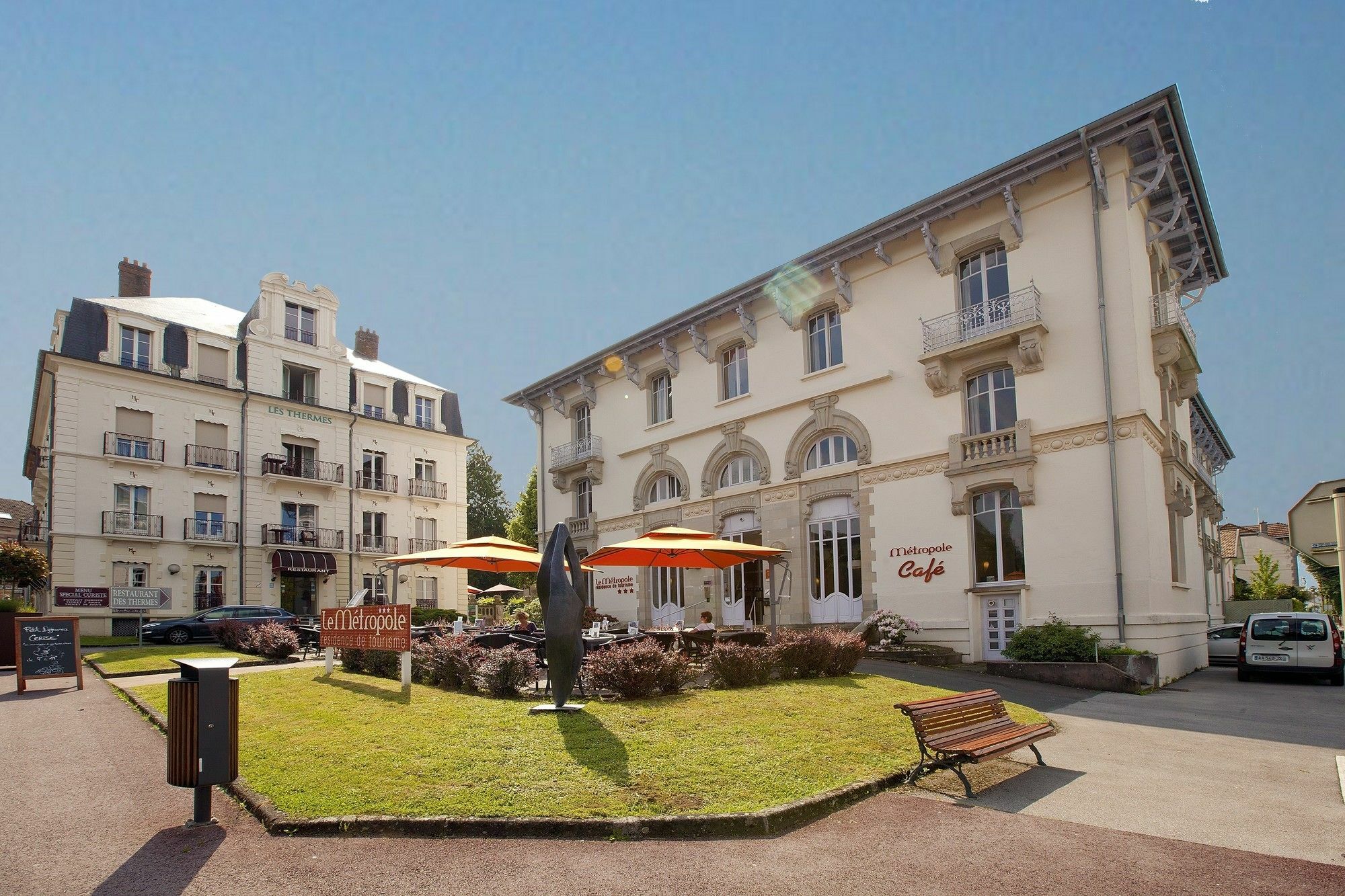 Garden & City Luxeuil Ex Le Metropole Et Les Thermes Exterior foto
